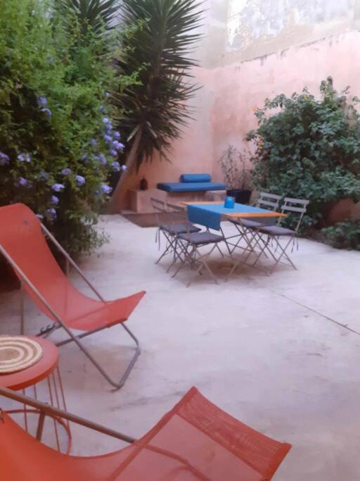 Arlette La Petite Maison Arlesienne Ngoại thất bức ảnh